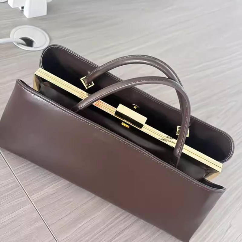 Women Bags Manufacturer - Borsa a Tracolla Minimalista Urbana con