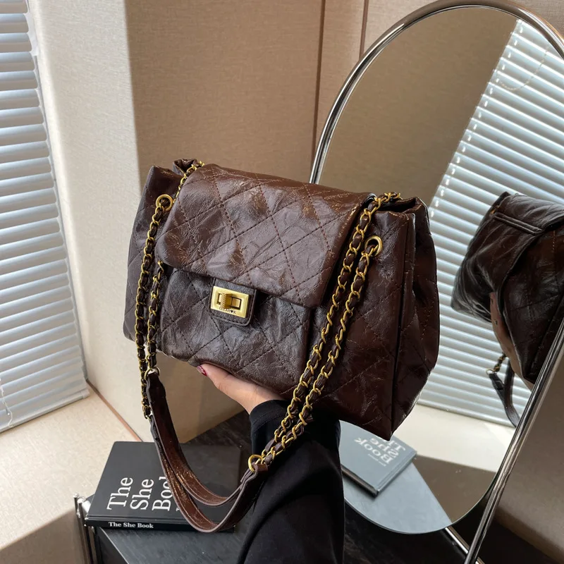 Women Bags Manufacturer - Borsa a mano chic e retrò,