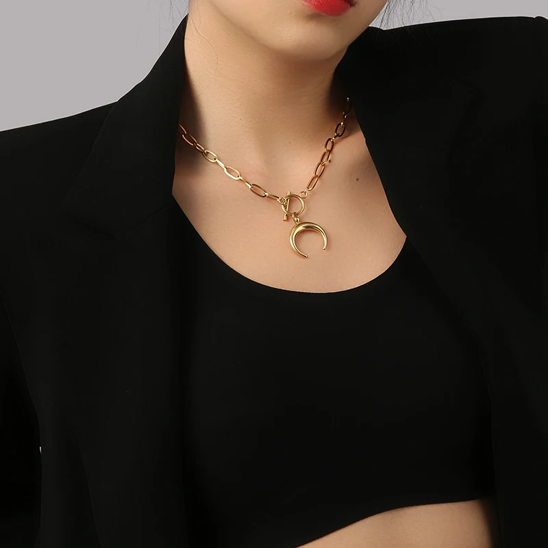 Collane a mezzaluna con mezzal - Half Moon Crescent recensione e prezzo