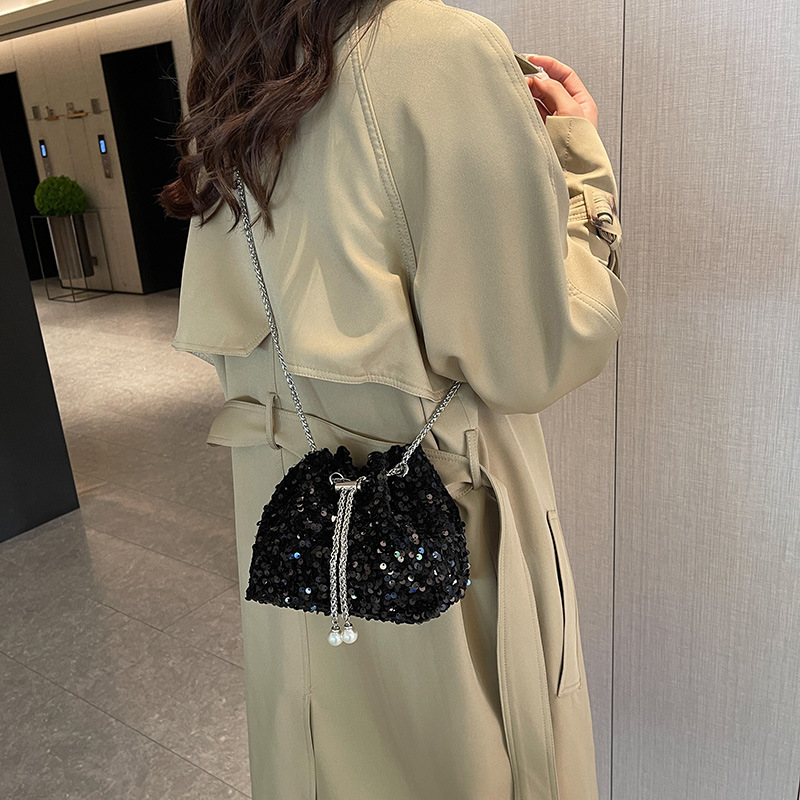 Borsa a secchiello da donna di - Women Bags Wholesale recensione e prezzo