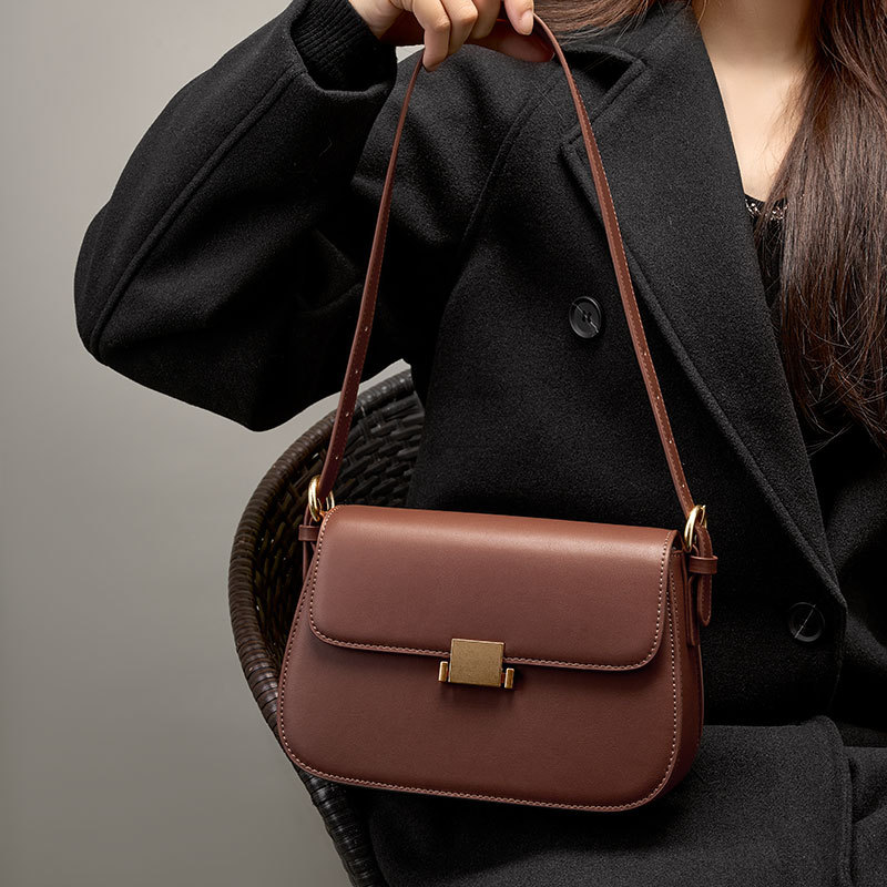 Borsa a Tracolla Sottospalla d - Women Bags Jw Pei recensione e prezzo