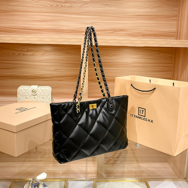 Nuova Borsa Tote Trapuntata Ho - Women Bags Jw Pei recensione e prezzo