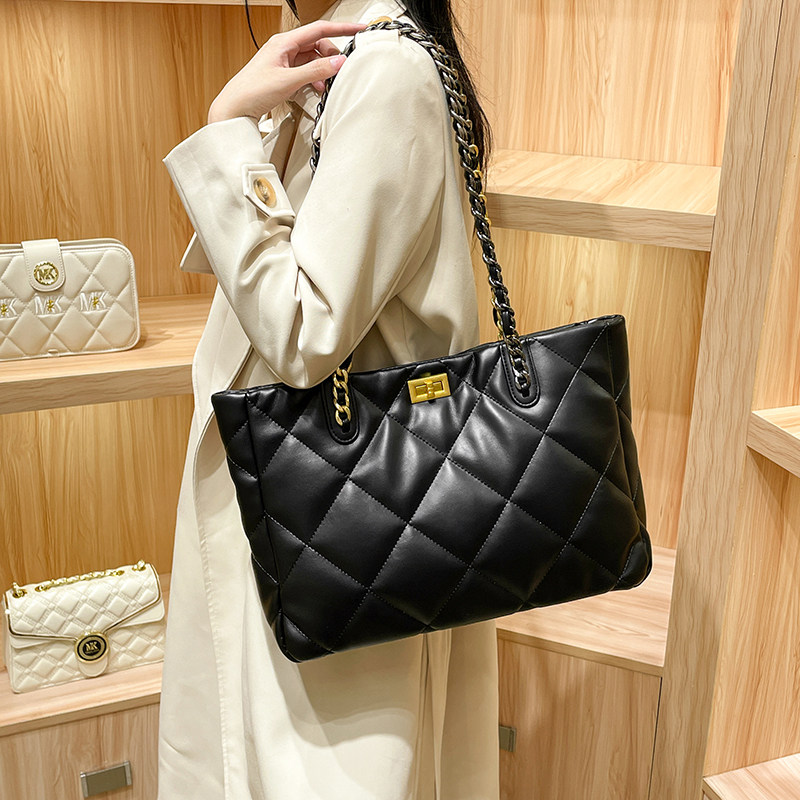Nuova Borsa Tote Trapuntata Ho - Women Bags Jw Pei recensione e prezzo