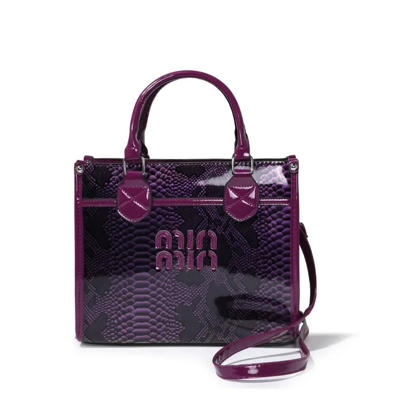 Borsa a Tracolla di Lusso per  - Women Bags Popular Brands recensione e prezzo